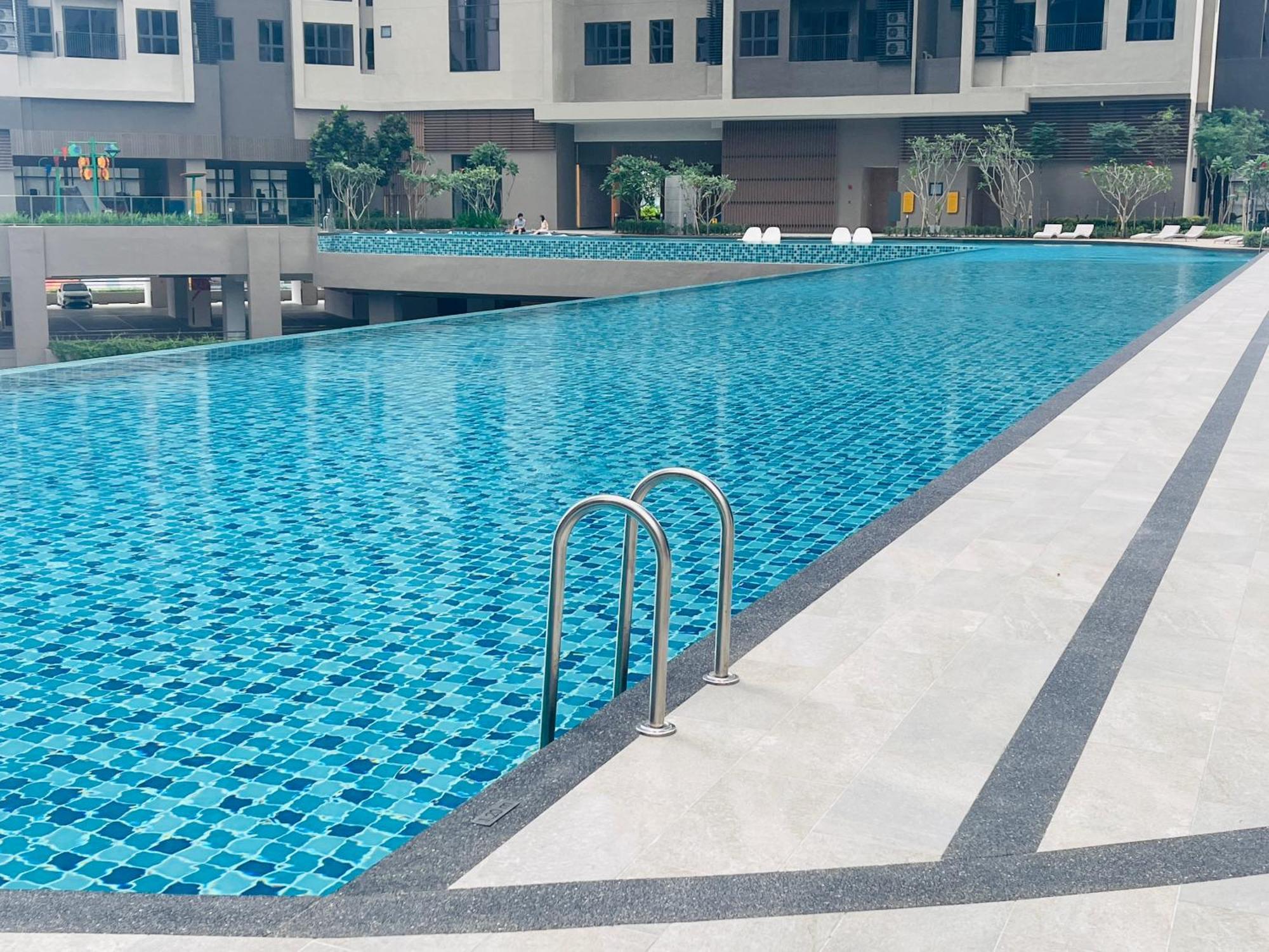 Homestay Aw Sunway Velocity Kl